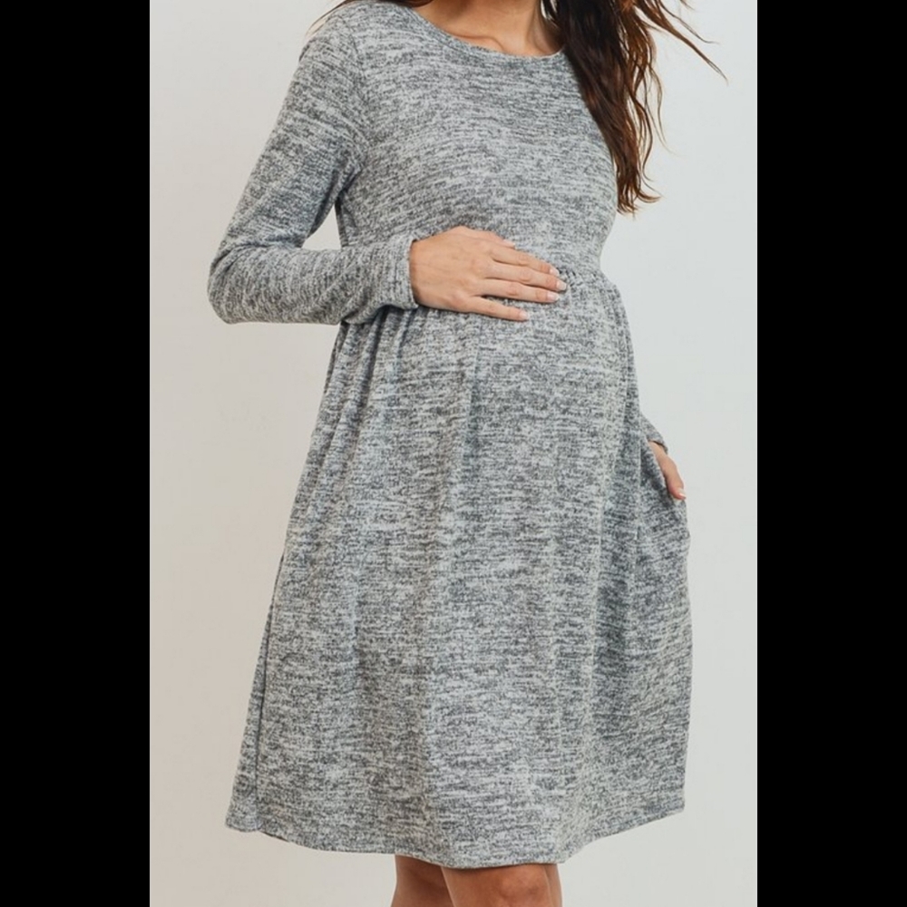 🥳Host Pick🥳 Gray Long Sleeve Maternity Flare Dress